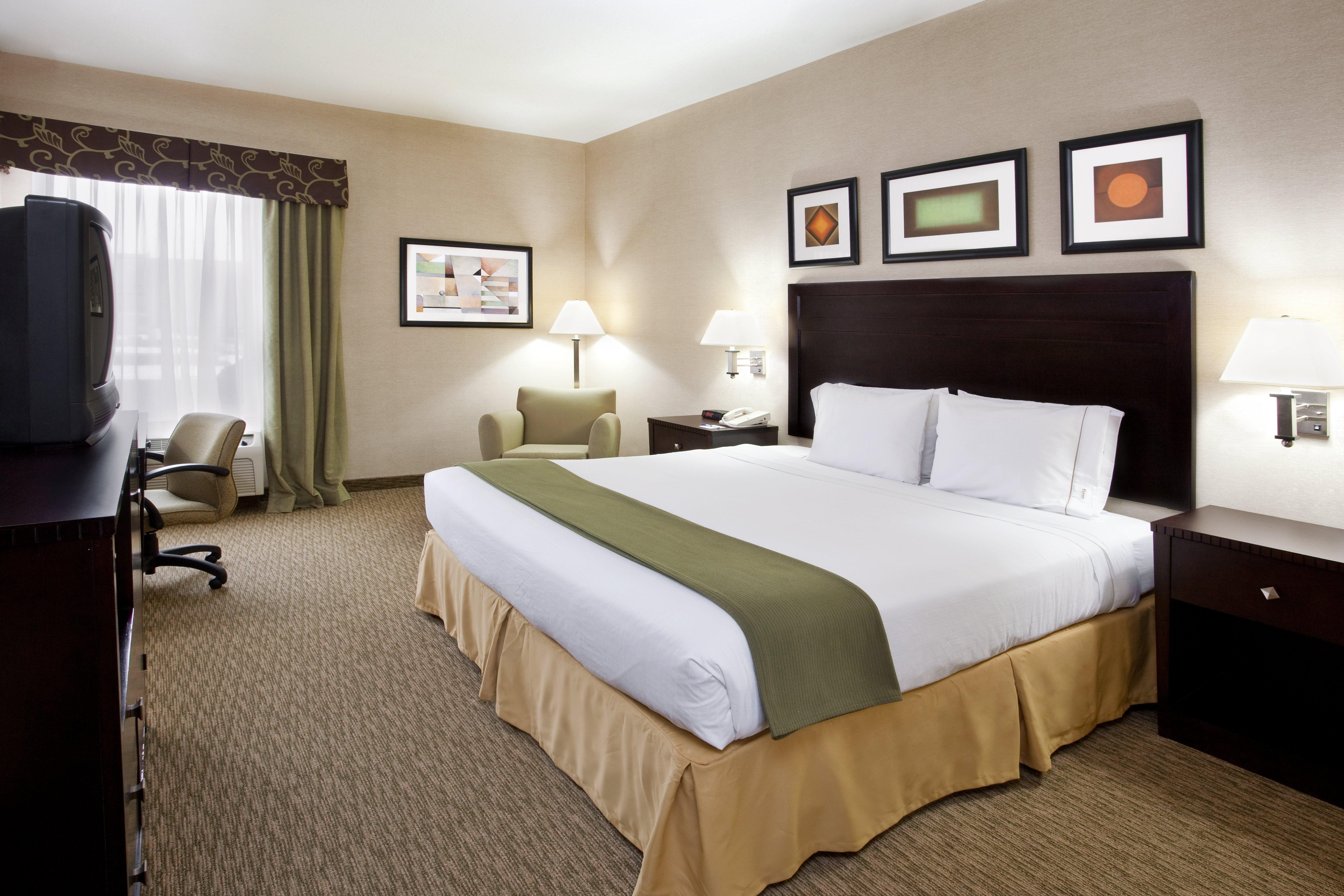 Holiday Inn Express Hotel & Suites Cleveland-Streetsboro By Ihg Exterior photo
